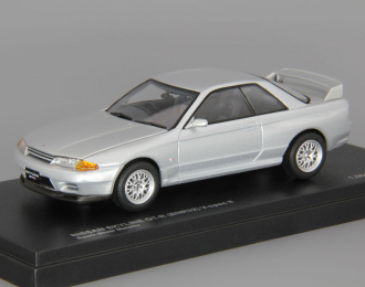 NISSAN Skyline GT-R (BNR32) V-speck II, spark silver