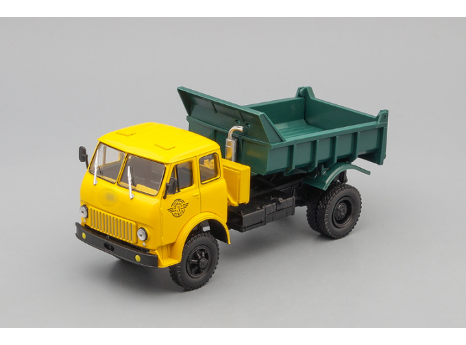 Минский-509Б самосвал (1962), желтый / зеленый