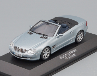 MERCEDES-BENZ SL-Class (2001) light blue