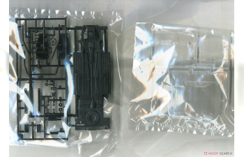 Сборная модель TOYOTA Crown 2.8 4 Door HT Royal Saloon 1979 (MS110)