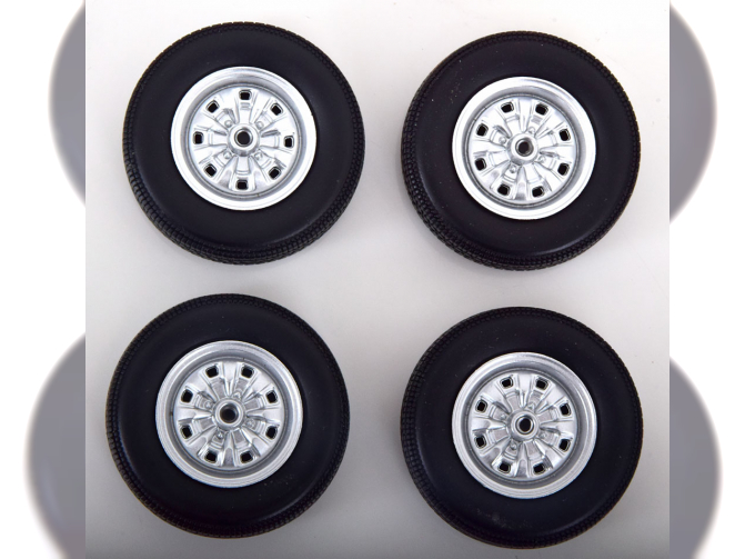 FORD Taunus rims and tyres set 2 (1971)