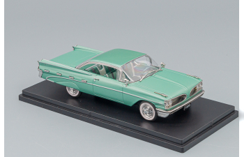 PONTIAC Bonneville Hardtop (1959), light green