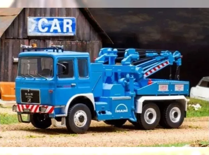 MAN F8 26.281 tow truck (эвакуатор), blue