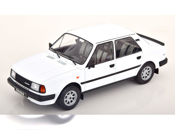 SKODA 130 L (1988), white