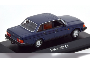 VOLVO 240 GL Saloon (1986), dark blue