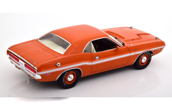 DODGE Challenger R/T Scat Pack (1970), orange white