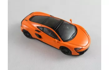 McLAREN 570GT (2015), orange