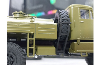 Держатель запасного колеса (ДЗК) Краз-214