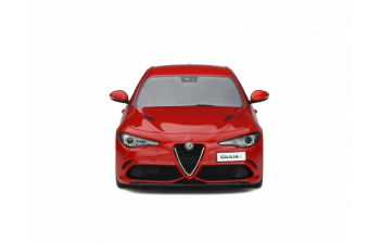 Alfa Romeo Giulia Quadrifoglio 2017 (red)