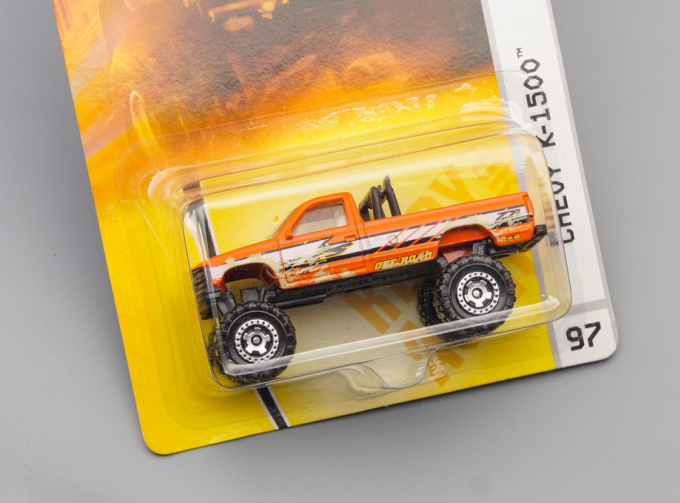 CHEVROLET K-1500, orange