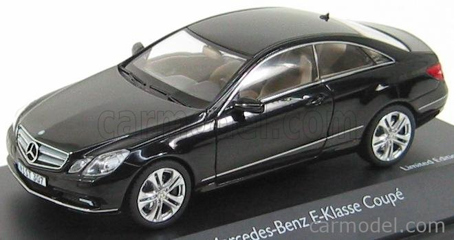 МERCEDES-BENZ E-Klasse Coupe, black