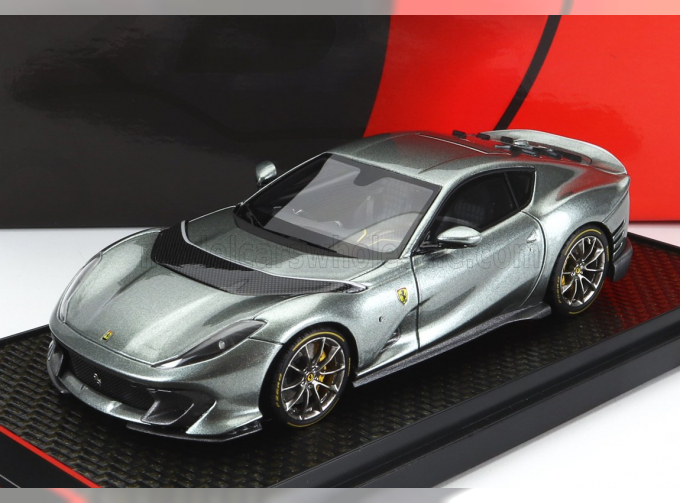 FERRARI 812 Competizione (2021), Grigio Coburn - Grey Met