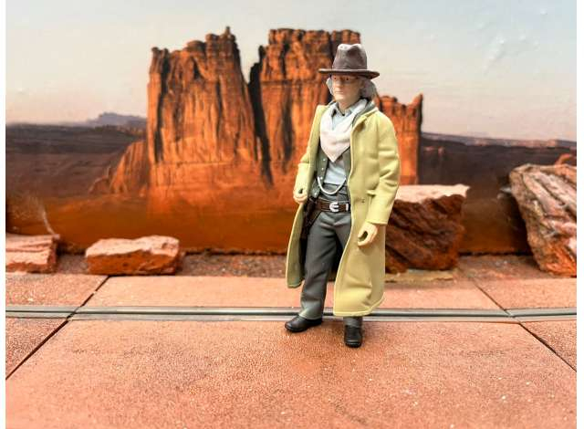 Фигурка Doc btf3 far west Figure