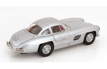 MERCEDES-BENZ 300 SL Gullwing (1954), silver