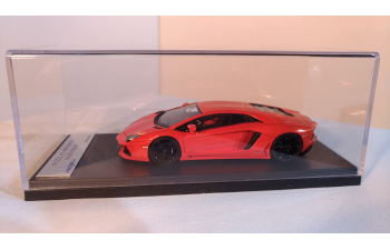 LAMBORGHINI Aventador LP 700-4, red