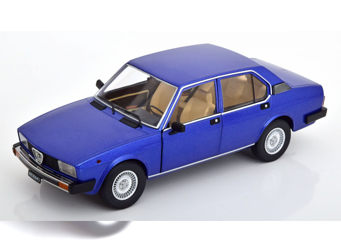 ALFA ROMEO Alfetta Berlina 2000L (1978), blue metallic