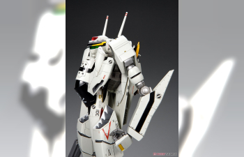 Сборная модель Робот Бэттроид VF-0A/S BATTROID "MACROSS ZERO", вселенная Макросс