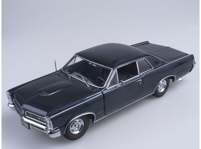 PONTIAC GTO (1965), black pearl irid