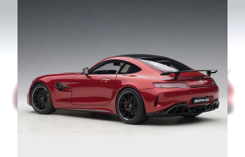 Mercedes-AMG GT-R 2017 (red)