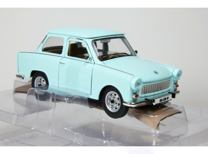 TRABANT 601 1963, blue