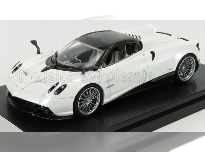 PAGANI Huayra Roadster 2018, White