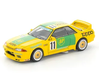 NISSAN Skyline GT-R R32 JCT Group A, opening front & rear (1992), yellow / green