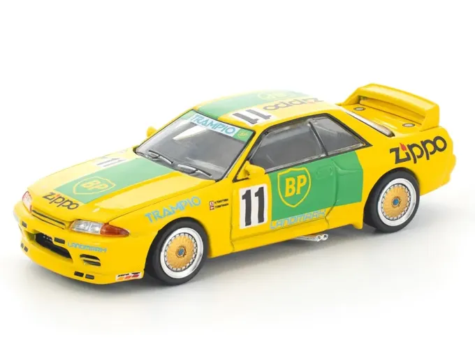 NISSAN Skyline GT-R R32 JCT Group A, opening front & rear (1992), yellow / green