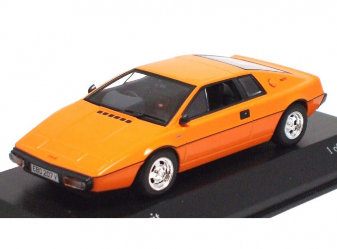 LOTUS Esprit (1978), orange