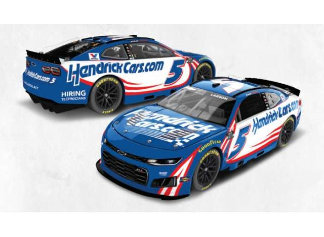Chevrolet #5 Kyle Larson *Hendrick Motorsports.com*, blue/white/red 2026