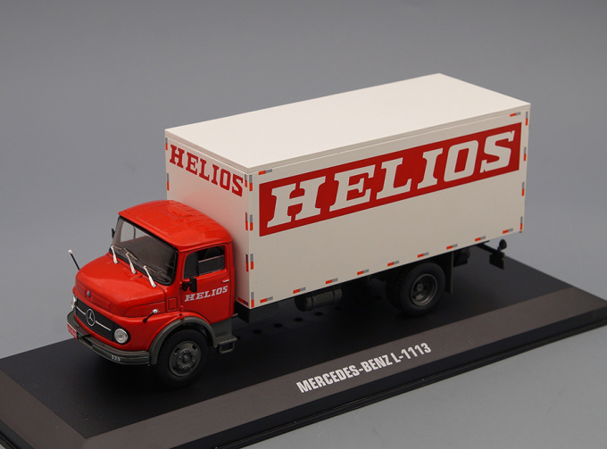 MERCEDES-BENZ L 1113 фургон "HELIOS" (1969), white / red