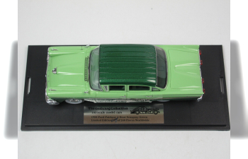 FORD 300 CUSTOM (1958), seaspray green & silvertone green