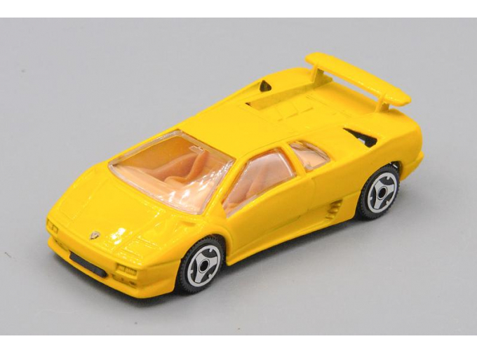 LAMBORGHINI Diablo, yellow