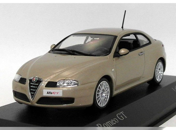 ALFA ROMEO GT (2003), champagne metallic