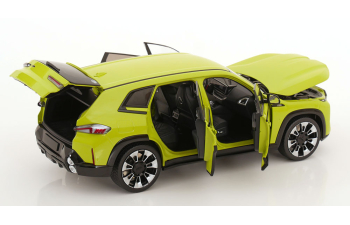 BMW XM (2023), yellow