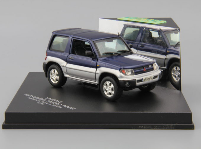 MITSUBISHI Pajero Pinin (1999), mitallic blue / silver