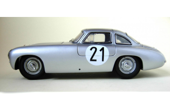 MERCEDES-BENZ 300 SL No 21 Winner Le Mans, Lang/Riess (1952)