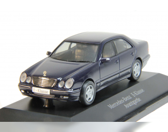 MERCEDES-BENZ E-klasse Avantgarde, dark blue