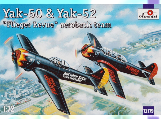 Сборная модель Спортивно-тренировочные самолёты Як-52 и Як-50 (пилотажная группа "Flieger Revue")