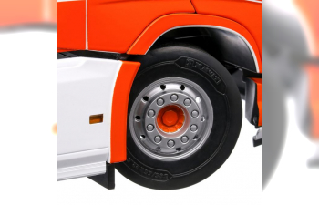 VOLVO FH16 GL 750 XL (2018), white / orange