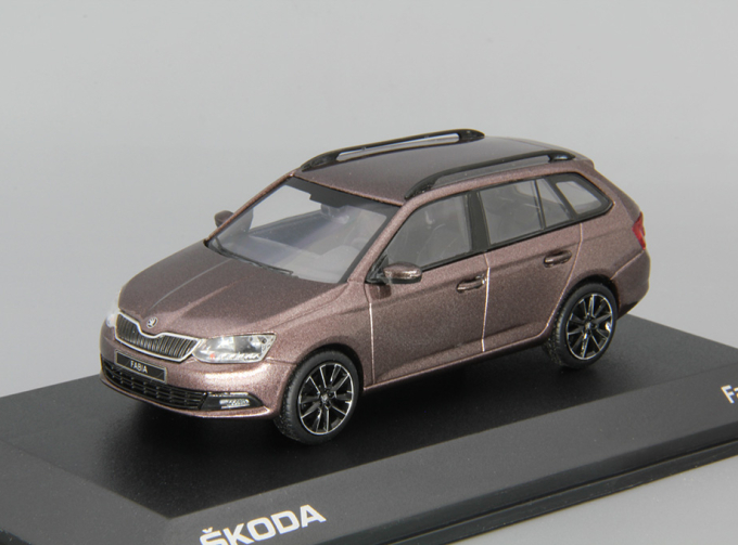 SKODA New Fabia Combi, topaz brown