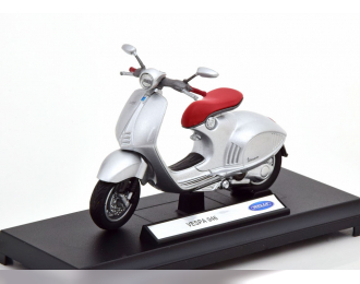 VESPA 946 (2014), silber-grau metallic