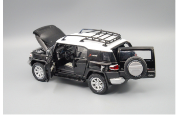 TOYOTA FJ Cruiser, чёрный, 21 см