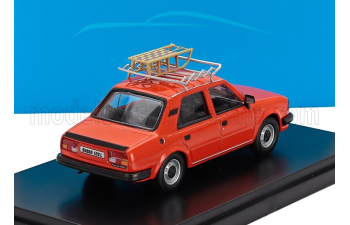 SKODA 120l (1984) With Snow Sledge - Con Slittino, Orange