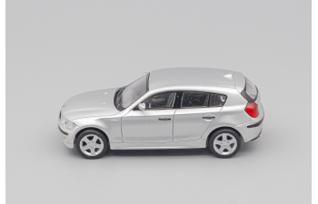 BMW 1 Series, silver