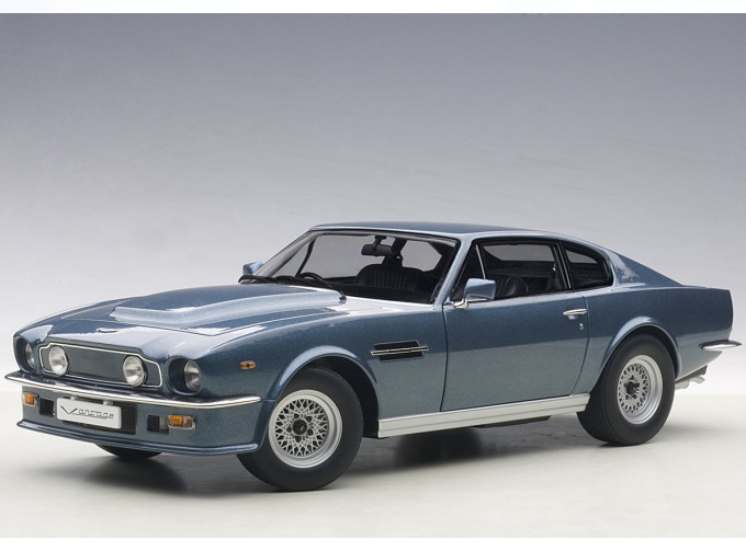 Aston Martin V8 Vantage 1985 (chichester blue)