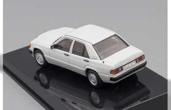 MERCEDES-BENZ 190E 2.0L (1990), arctic white