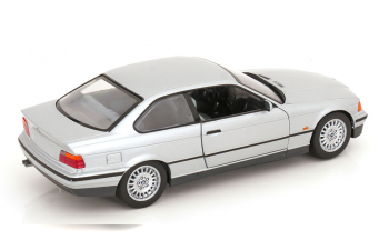 BMW 328i E36 Coupe (1992), silver