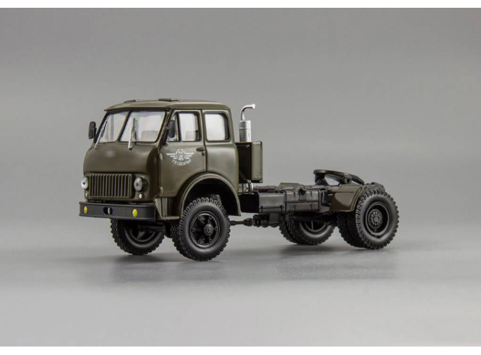 Минский-508В седельный тягач (1962), зеленый