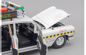CADILLAC Ecto 1A Ghostbusters 2, white