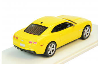 CHEVROLET Camaro SS Coupe (2011), rally yellow